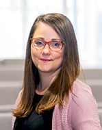 Paula Paavilainen valokuvassa